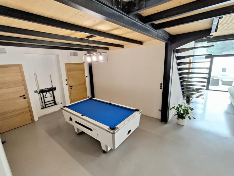ボーケール Industrial Luxury Nimes & Arlesヴィラ エクステリア 写真