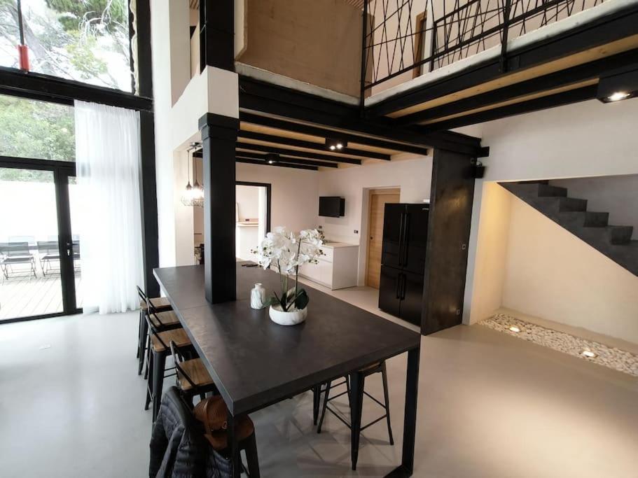 ボーケール Industrial Luxury Nimes & Arlesヴィラ エクステリア 写真